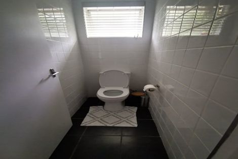 Photo of property in 29 Onedin Place, Titirangi, Auckland, 0604