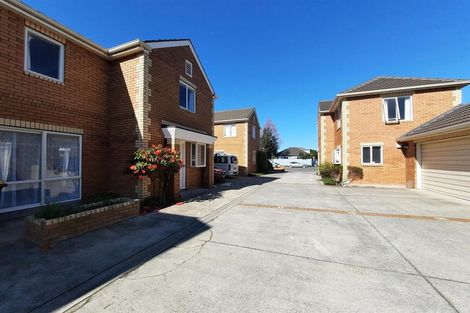 Photo of property in 12b George Street, Riccarton, Christchurch, 8041