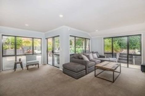 Photo of property in 7 Orwell Road, Greenhithe, Auckland, 0632