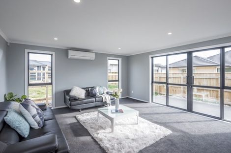 Photo of property in 10 Paioke Street, Waikanae, 5036