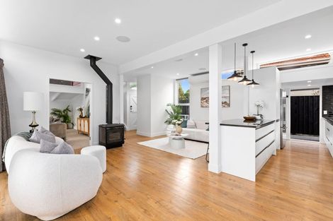 Photo of property in 64 Kings Crescent, Hutt Central, Lower Hutt, 5010