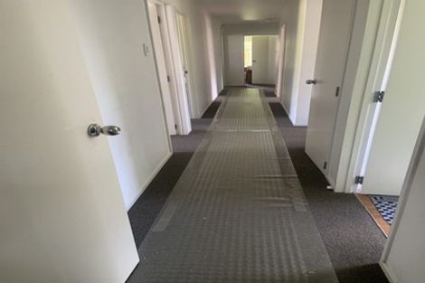 Photo of property in 4 Volta Place, Clendon Park, Auckland, 2103