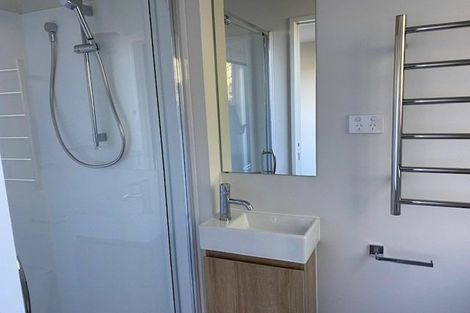 Photo of property in 2/60 Triangle Road, Massey, Auckland, 0614
