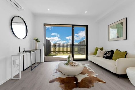 Photo of property in 6/17 Barneys Farm Road, Clendon Park, Auckland, 2103