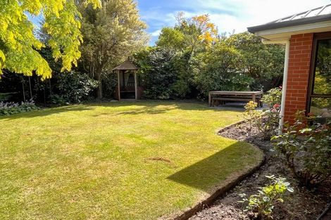 Photo of property in 9 Ilkley Place, Ilam, Christchurch, 8041
