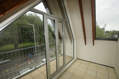 Photo of property in 6/32 Cranmer Square, Christchurch Central, Christchurch, 8013