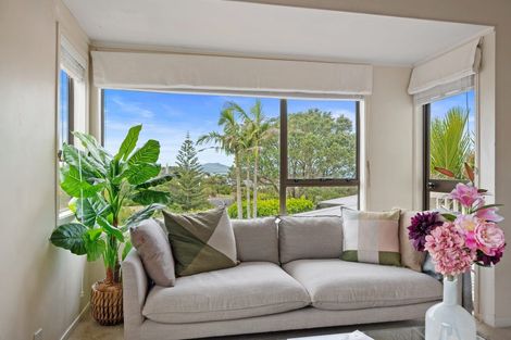 Photo of property in 3/3 Peter Terrace, Castor Bay, Auckland, 0620