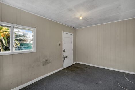 Photo of property in 48 Convair Crescent, Mangere, Auckland, 2022