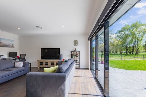 Photo of property in 5e Johnson Street, Waipawa, 4210