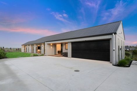 Photo of property in 6 Peet Row, Pokeno, 2471