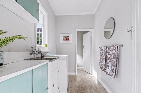 Photo of property in 14 Toi Street, Tawhero, Whanganui, 4501