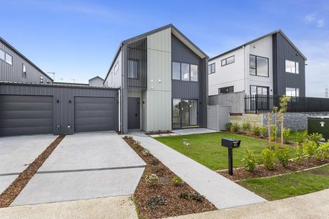 Photo of property in 45 Parkmore Drive, Rosehill, 2113