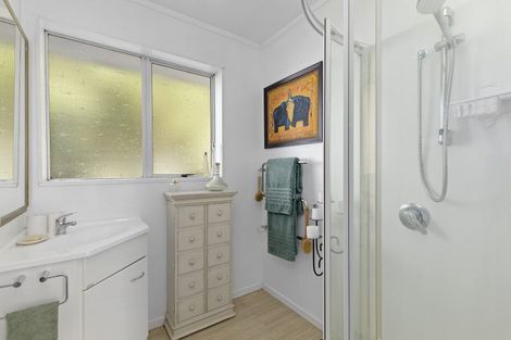 Photo of property in 19a Hicks Close, Whitby, Porirua, 5024