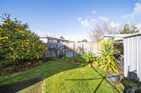 Photo of property in 15 Murray Avenue, Hawera, 4610