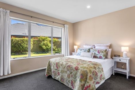 Photo of property in 2 Gerald Beattie Lane, Rangiora, 7400