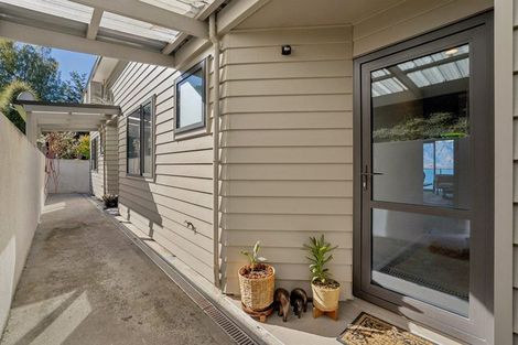 Photo of property in 54c Wynyard Crescent, Fernhill, Queenstown, 9300