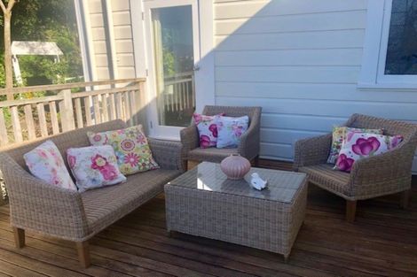 Photo of property in 82 Todman Street, Brooklyn, Wellington, 6021