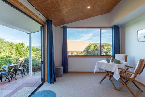 Photo of property in 14 Tapu Place, Kaiteriteri, Motueka, 7197