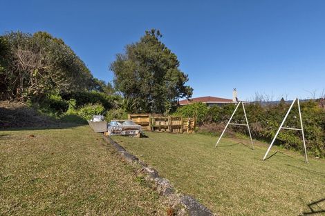 Photo of property in 24 School Road, Te Atatu South, Auckland, 0610