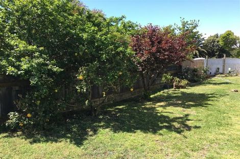 Photo of property in 43 Michael Road, Paraparaumu Beach, Paraparaumu, 5032