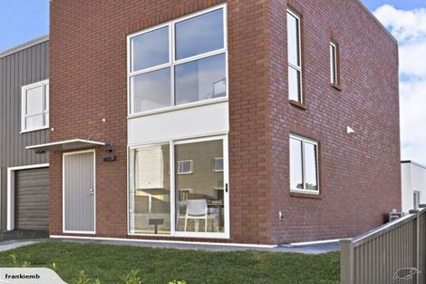 Photo of property in 10 Manutewhau Road, Massey, Auckland, 0614