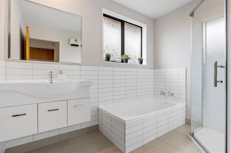 Photo of property in 24 Kingrove Street, Bishopdale, Christchurch, 8053
