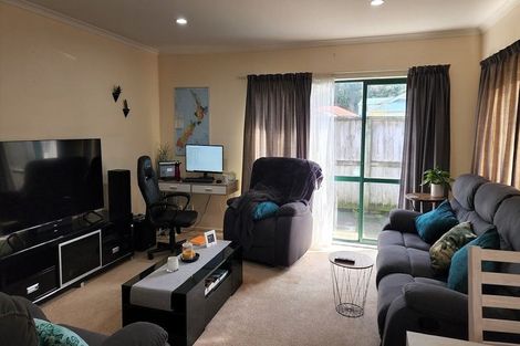 Photo of property in Miramar Villas, 13/6u Brussels Street, Miramar, Wellington, 6022