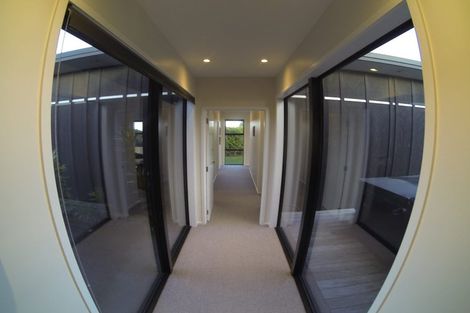 Photo of property in 6 Ekuarangi Place, Kaitake, New Plymouth, 4374