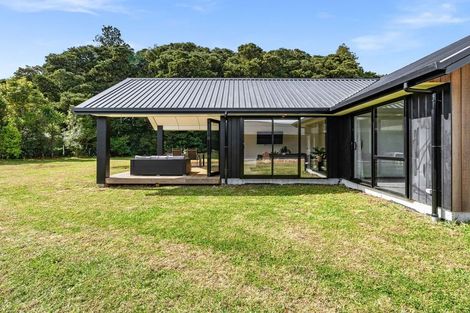 Photo of property in 23 Thomas Elmsley Way, Maungatapere, 0179