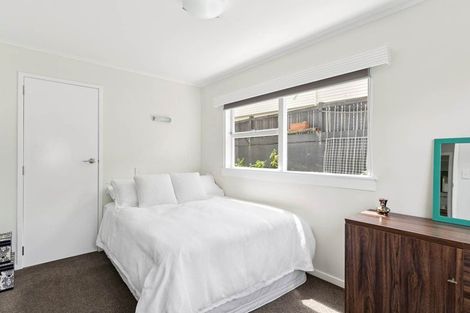 Photo of property in 95 Hillcrest Avenue, Hillcrest, Auckland, 0627