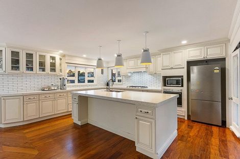 Photo of property in 6 Mahinga Place, Massey, Auckland, 0614