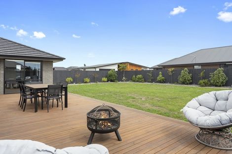 Photo of property in 62 Petries Road, Woodend, 7610