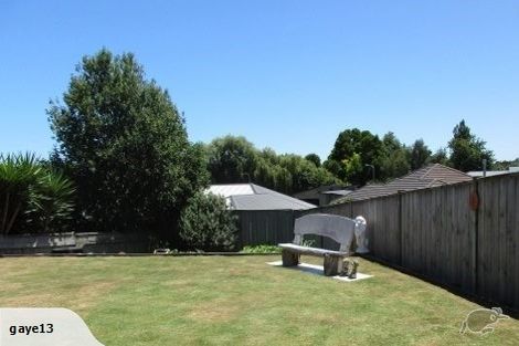 Photo of property in 11 Lithgow Drive, Otamatea, Whanganui, 4500