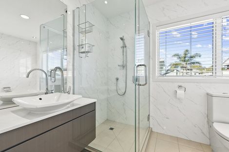 Photo of property in 35d Oceanbeach Road, Mount Maunganui, 3116