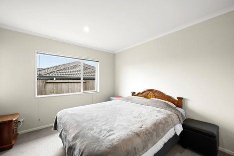 Photo of property in 115 Barrington Drive, Huntington, Hamilton, 3210