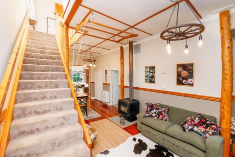 Photo of property in 6 Edwards Street, Kimbolton, Feilding, 4777