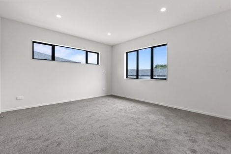 Photo of property in 44d Great South Road, Manurewa, Auckland, 2102