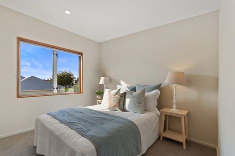 Photo of property in 17 Brockworth Place, Riccarton, Christchurch, 8011