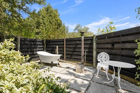 Photo of property in 25b Queens Avenue, Waikuku Beach, 7402
