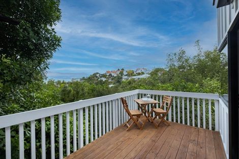 Photo of property in 5a Corry Avenue, Bluff Hill, Napier, 4110