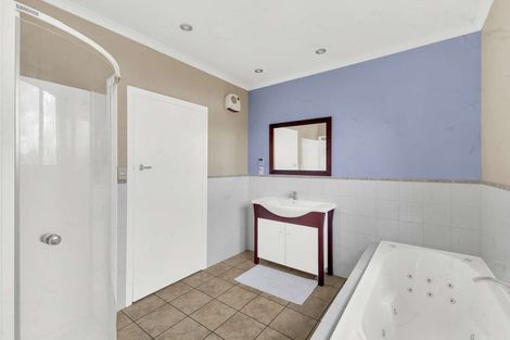 Photo of property in 35 Seyton Street, Stratford, 4332