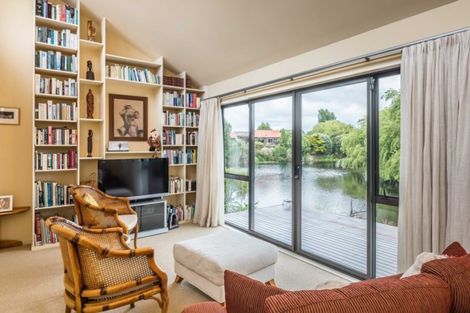 Photo of property in 30 Regent Drive, Paraparaumu Beach, Paraparaumu, 5032