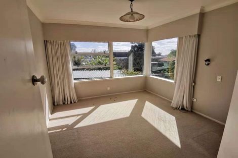 Photo of property in 48 Merani Street, Belmont, Auckland, 0622