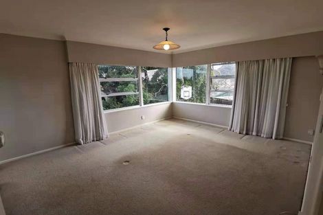 Photo of property in 48 Merani Street, Belmont, Auckland, 0622