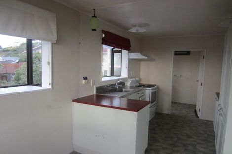 Photo of property in 16 Nalanda Crescent, Broadmeadows, Wellington, 6035