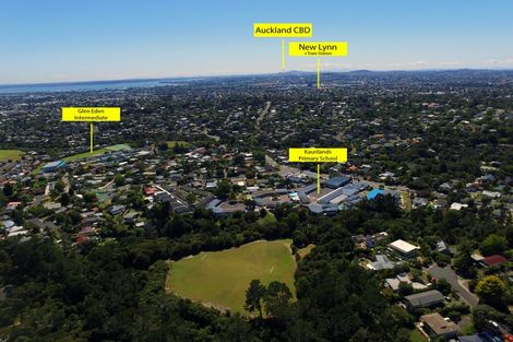 Photo of property in 22 Greenwoods Close, Titirangi, Auckland, 0604