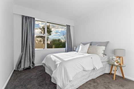 Photo of property in 17 East Way, Durie Hill, Whanganui, 4500