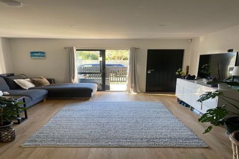 Photo of property in 2/2 Anthony Place, Pakuranga, Auckland, 2010