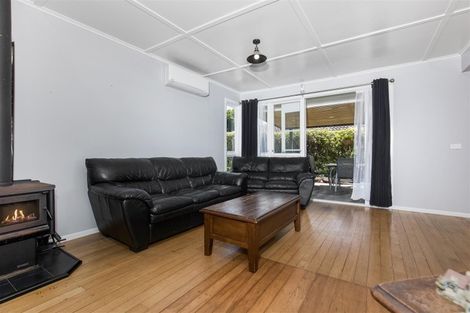 Photo of property in 4 Nikau Place, Waiuku, 2123