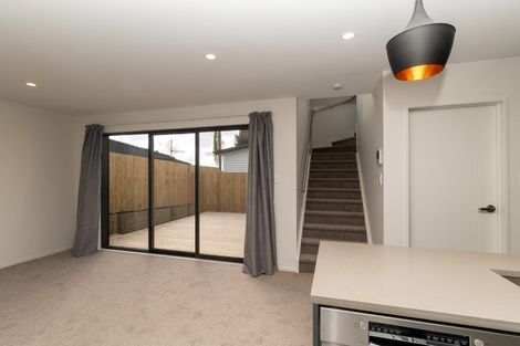 Photo of property in 8/116 Colwill Road, Massey, Auckland, 0614